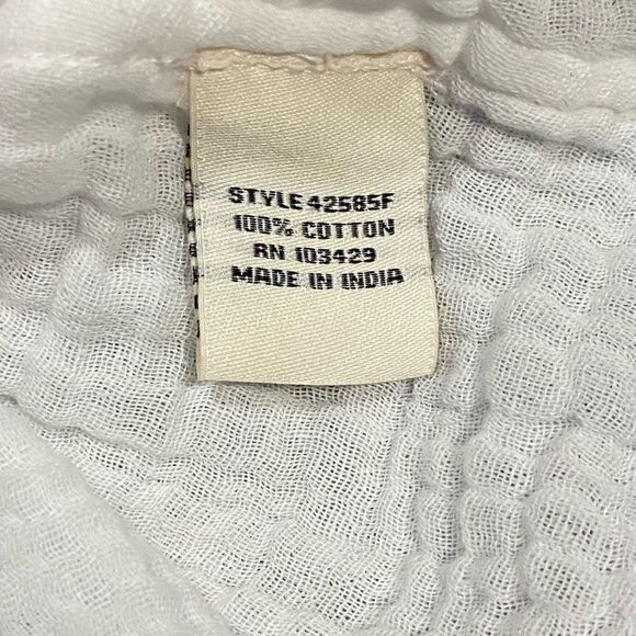 Caffe Marrakesh Solid White Casual Button Down Shirt - Picture 10 of 13